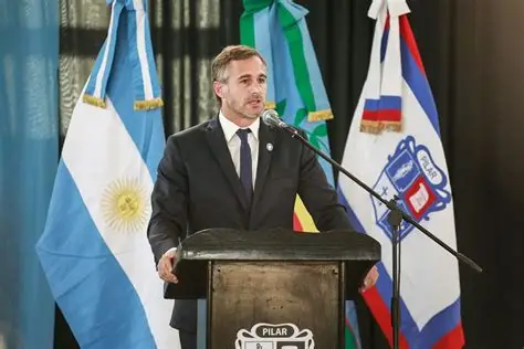 Federico Achával debatió con intendentes de todo el país cómo aplicar inteligencia artificial en los municipios